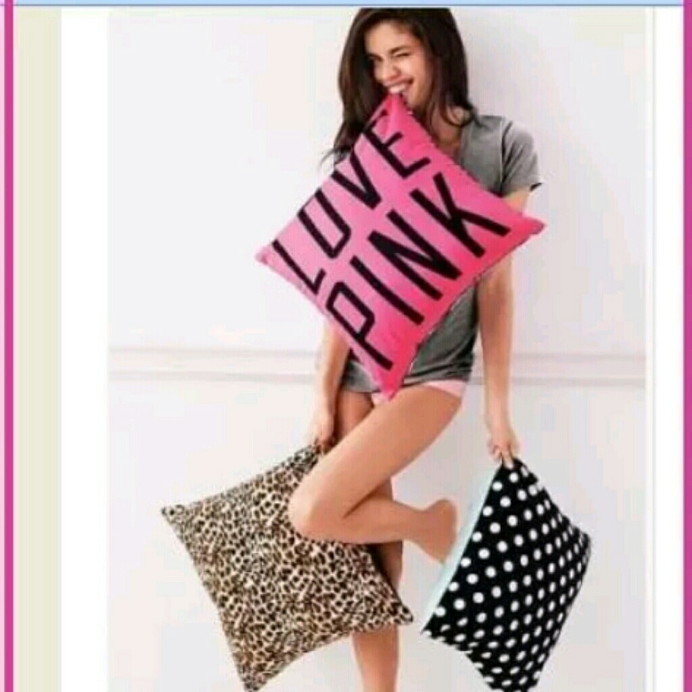 ♡Vs Pink pillow♡